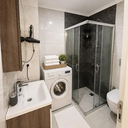 Kestel Apartmán *